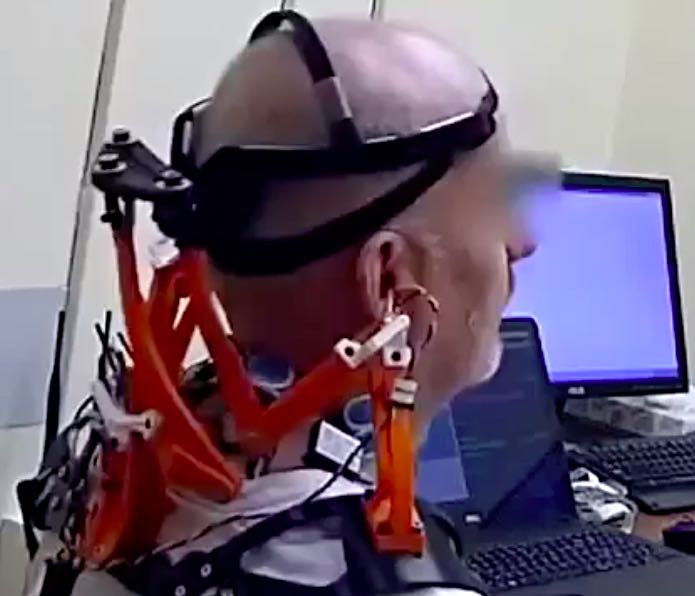 新技術(shù):哥倫比亞大學(xué)研發(fā)護頸機器人 助漸凍人提升生活品質(zhì)-肽度TIMEDOO