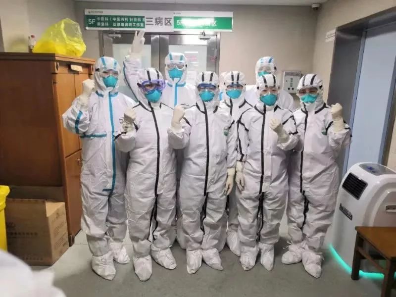 拿什么奉獻(xiàn)給你？前線的天使-肽度TIMEDOO