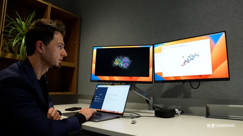 生物系統(tǒng)量子模擬首次實(shí)現(xiàn)，對(duì)分子行為精準(zhǔn)預(yù)測(cè)有助新藥研發(fā)-肽度TIMEDOO