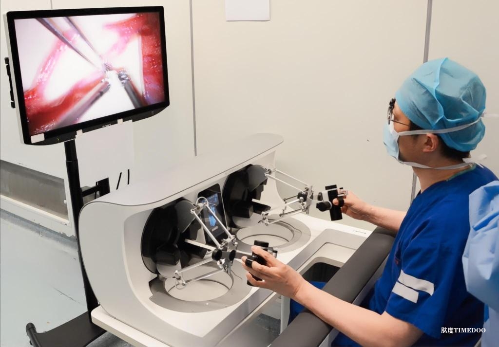 國內(nèi)首個顯微外科機器人臨床研究取得進(jìn)展-肽度TIMEDOO
